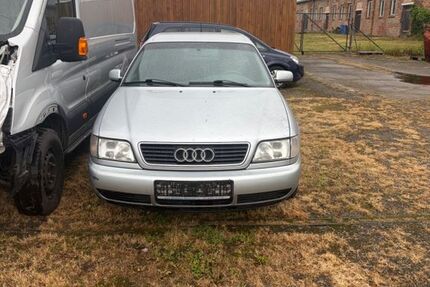 Audi A6 240.000 km 1.500 &euro; Loitz 17121