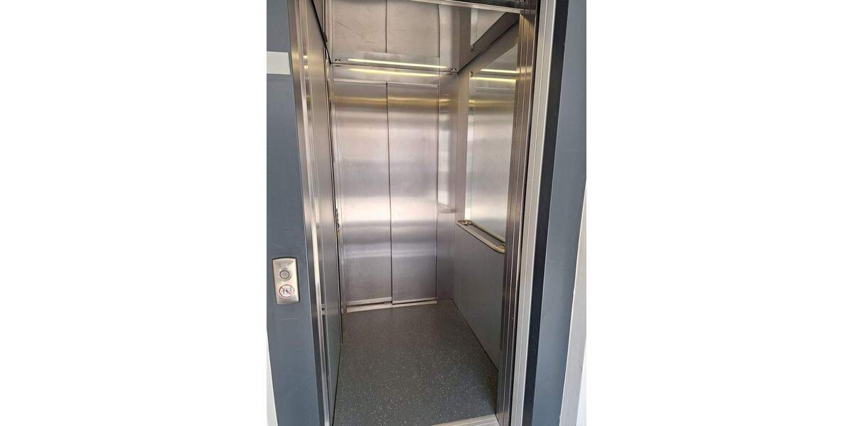 Etagenwohnung Greifswald Innenstadt - 2 Zimmer, 40 m&sup2;, 175.000&euro; | Angebot:25664139