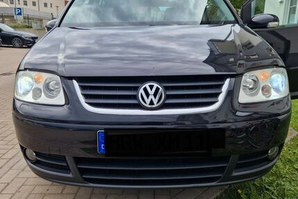 VW Touran 251.000 km 3.500 &euro; Greifswald 17489