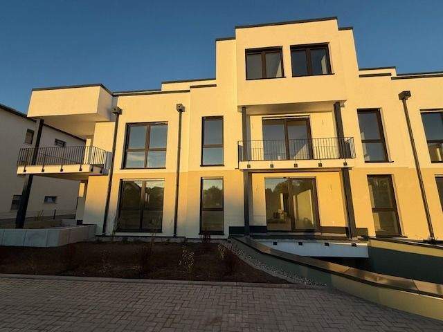 Mehrfamilienhaus, Wohnhaus Greifswald Groß Schönwalde - 4 Zimmer, 134 m&sup2;, 1.680&euro; | Angebot:25728919