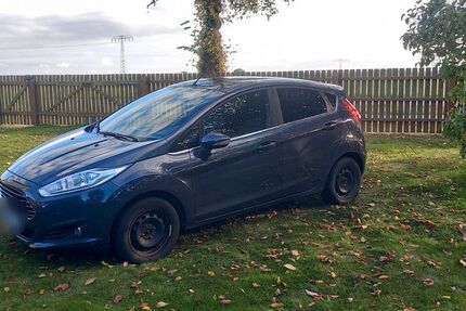 Ford Fiesta 128.000 km 3.950 &euro; Wittenhagen 18510