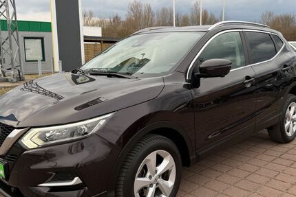 Nissan Qashqai 109.000 km 15.900 &euro; Greifswald 17489