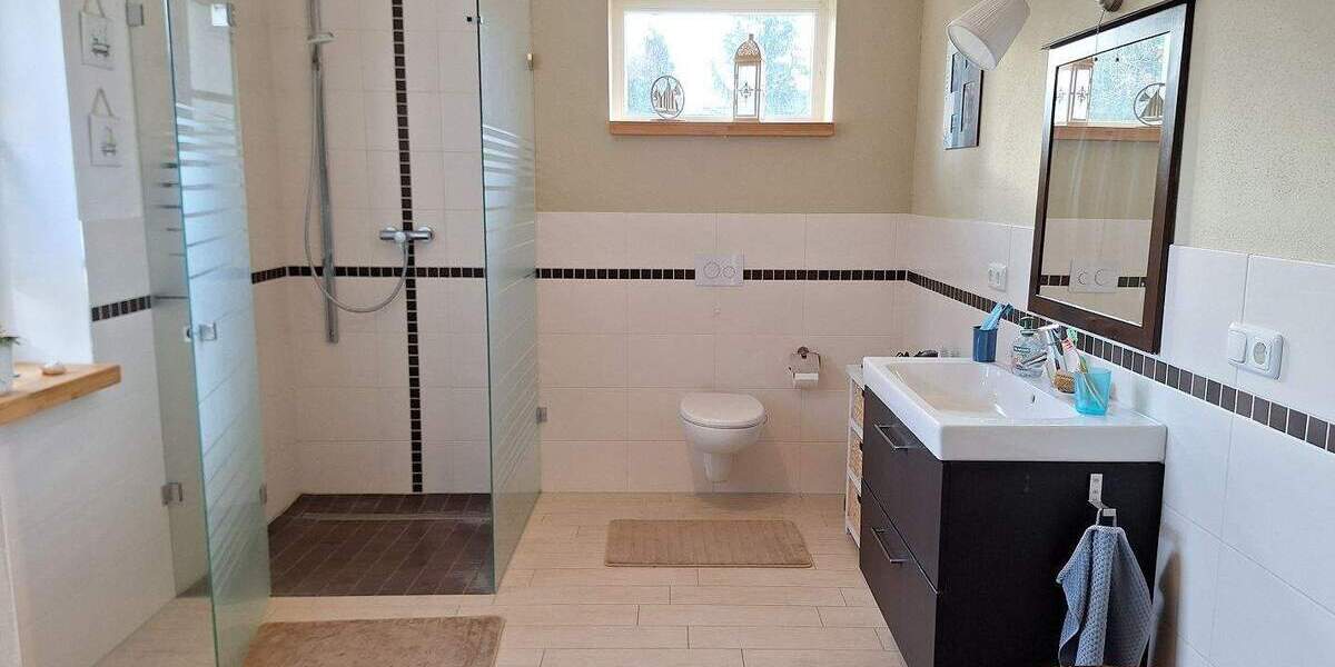 Einfamilienhaus Greifswald Ladebow - 7 Zimmer, 272 m&sup2;, 975.000&euro; | Angebot:25664128