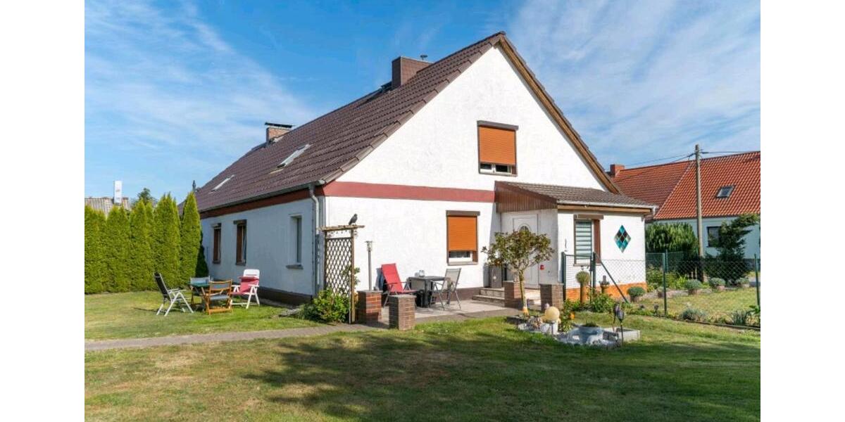 Doppelhaushälfte Neetzow-Liepen Liepen - 5 Zimmer, 168 m&sup2;, 170.000&euro; | Angebot:25945008