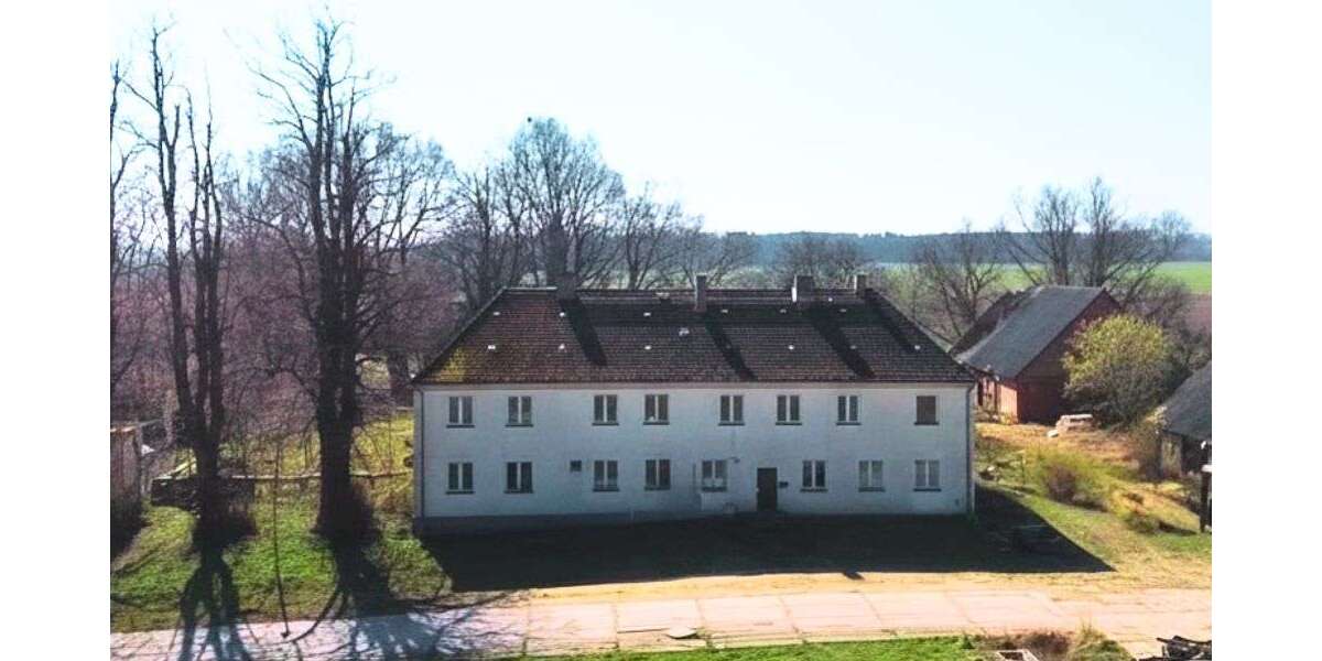 Einfamilienhaus Gustow - 14 Zimmer, 650 m&sup2;, 445.000&euro; | Angebot:26156286