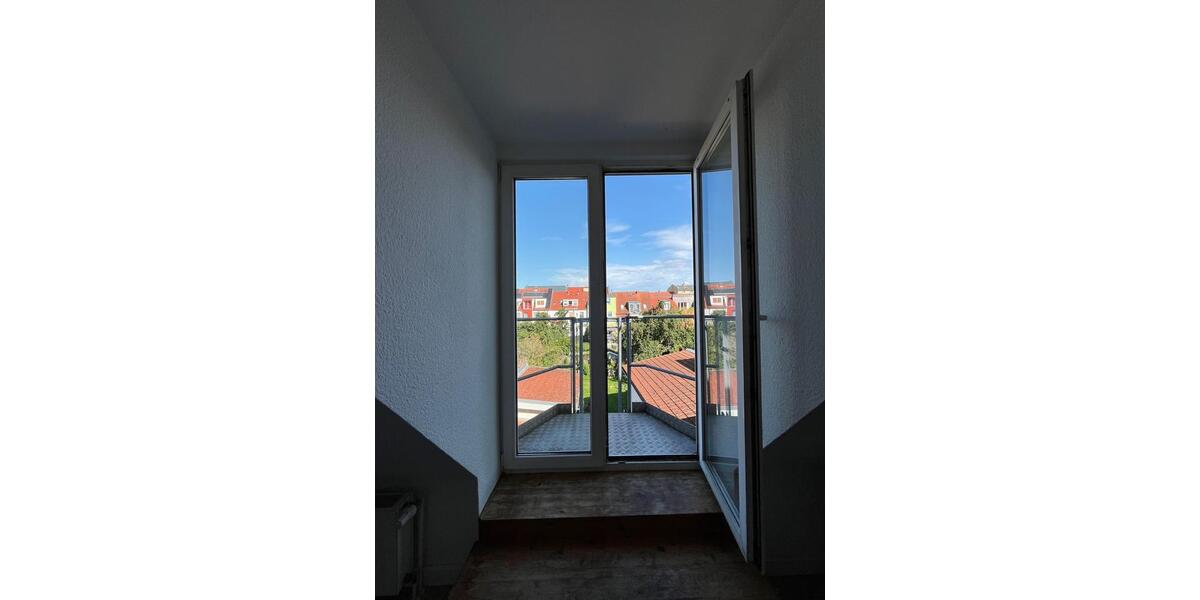 Dachgeschoßwohnung Greifswald - 1 Zimmer, 21 m&sup2;, 278&euro; | Angebot:25550472