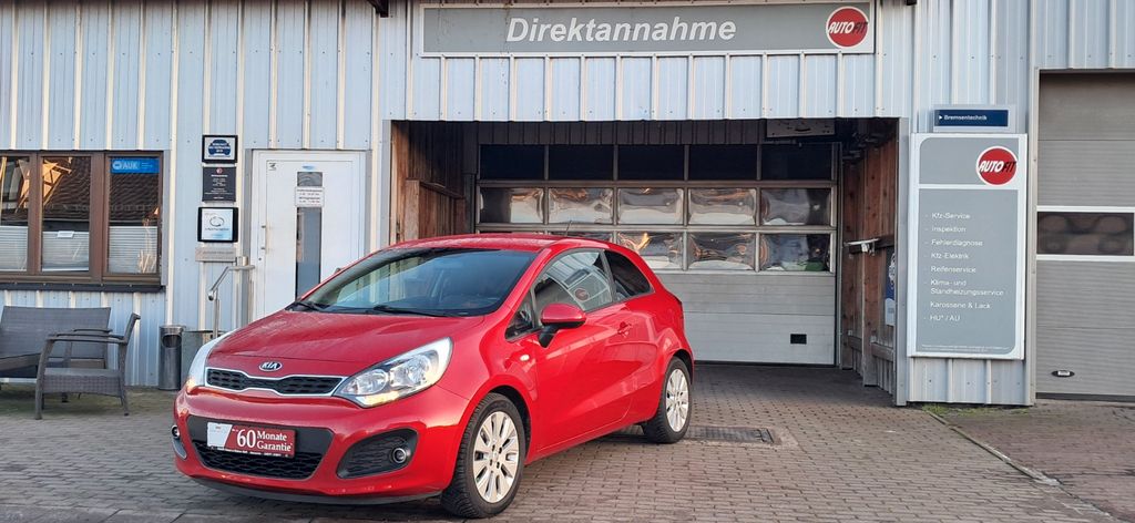 Kia Rio 124.700 km 5.850 &euro; Mölschow / OT Bannemin 17449