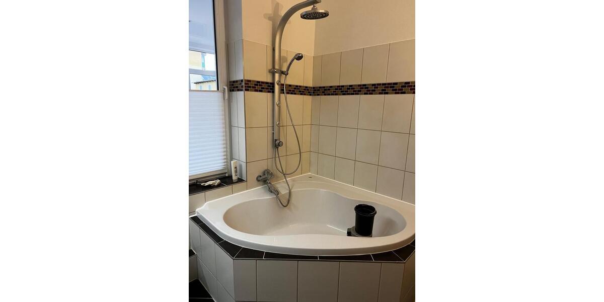 Hochparterre Greifswald Groß Schönwalde - 4 Zimmer, 105 m&sup2;, 1.500&euro; | Angebot:25931393