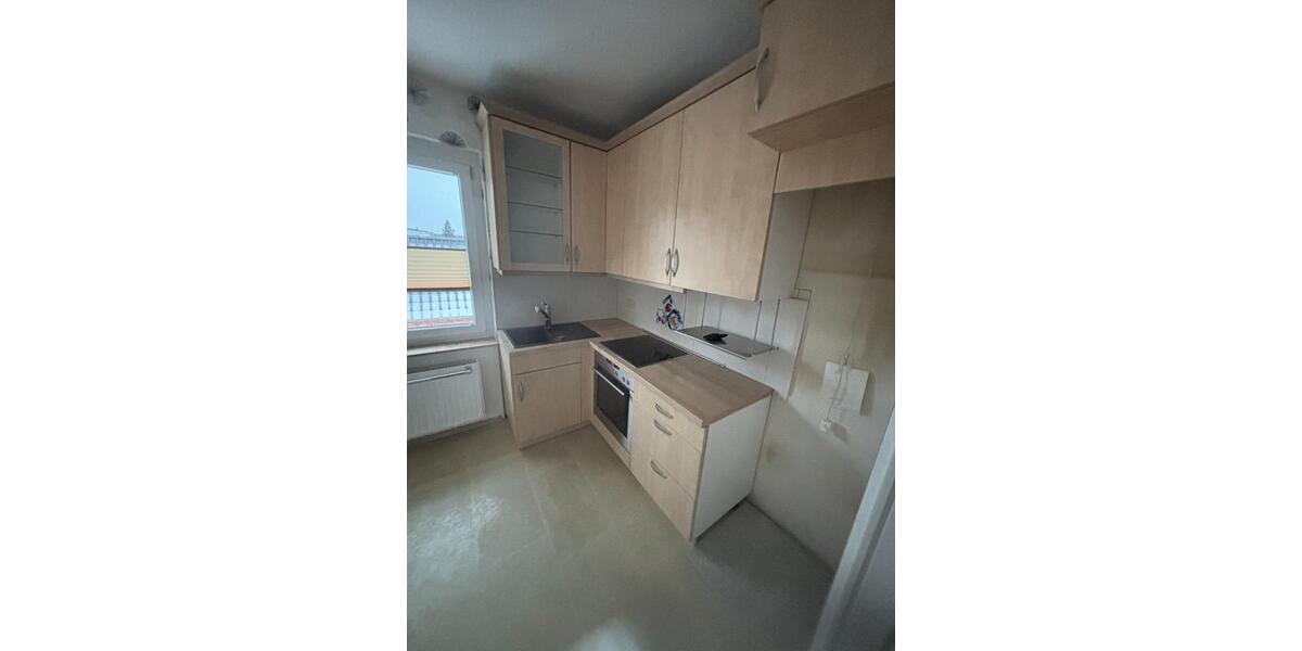 Etagenwohnung Jarmen - 5 Zimmer, 105 m&sup2;, 1.000&euro; | Angebot:25045792