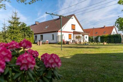 Haus Neetzow-Liepen Liepen - 5 Zimmer, 168 m&sup2;, 170.000&euro; | Angebot:25945008