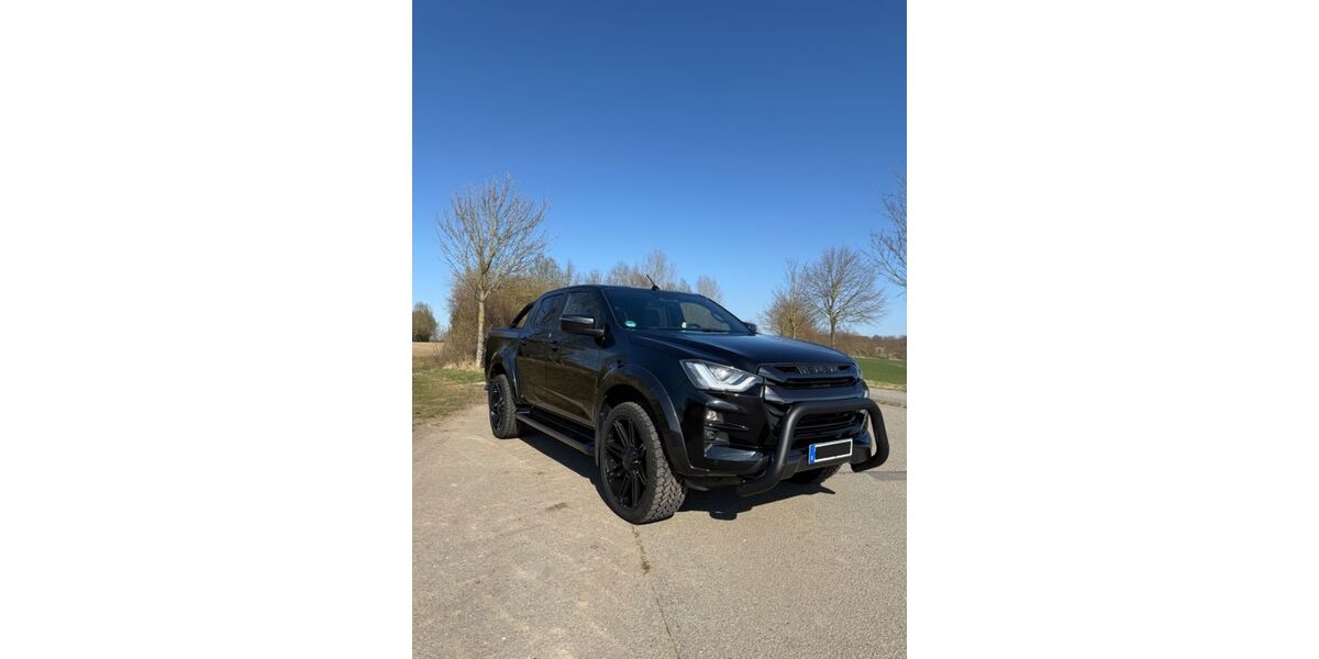 Isuzu D-Max 29.609 km 44.900 &euro; Grimmen 18507