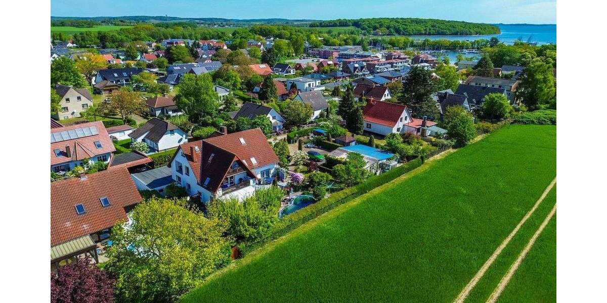 Mehrfamilienhaus, Wohnhaus Putbus / Lauterbach Lauterbach - 9 Zimmer, 238 m&sup2;, 498.000&euro; | Angebot:25683466