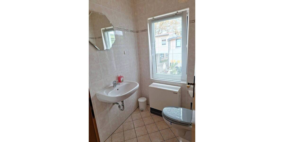 Mehrfamilienhaus, Wohnhaus Gützkow - 2 Zimmer, 68 m&sup2;, 485&euro; | Angebot:25664110