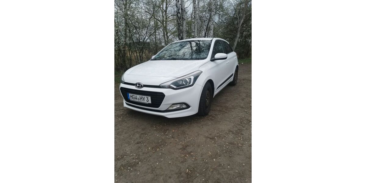 Hyundai i20 77.000 km 10.500 &euro; Greifswald 17493