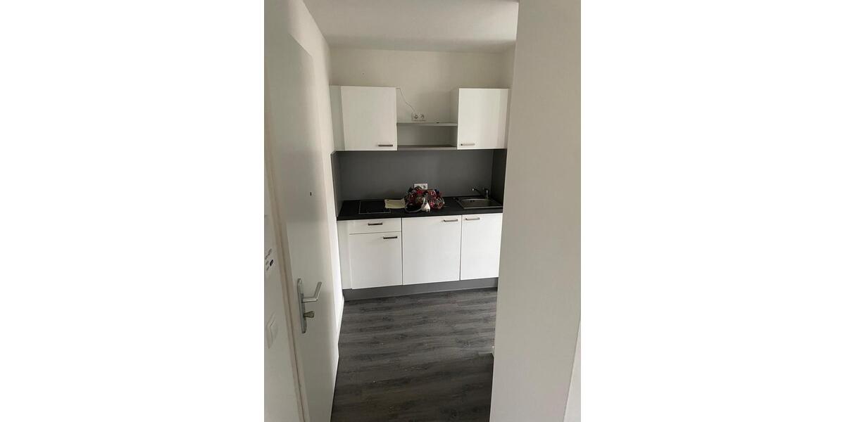 Etagenwohnung Greifswald - 1 Zimmer, 33 m&sup2;, 370&euro; | Angebot:25056236