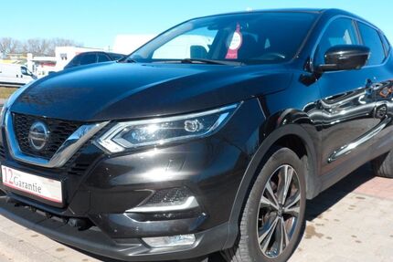 Nissan Qashqai 144.786 km 14.290 &euro; Greifswald 17489