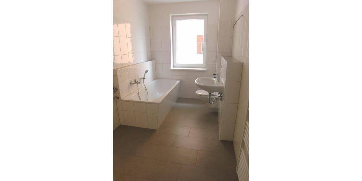 Etagenwohnung Greifswald Schönwalde I - 3 Zimmer, 77 m&sup2;, 925&euro; | Angebot:25937581