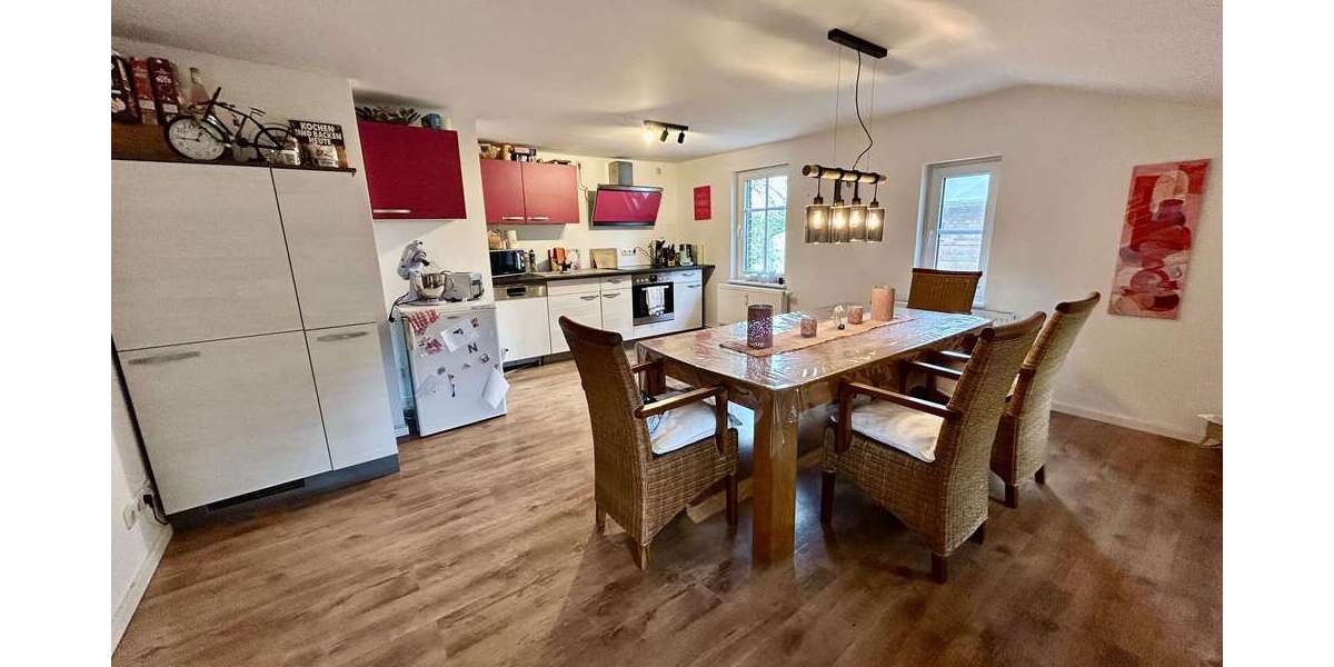 Etagenwohnung Züssow Groß Kiesow - 4 Zimmer, 85 m&sup2;, 451&euro; | Angebot:26505572