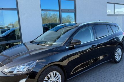 Ford Focus 54.313 km 17.490 &euro; Greifswald 17489