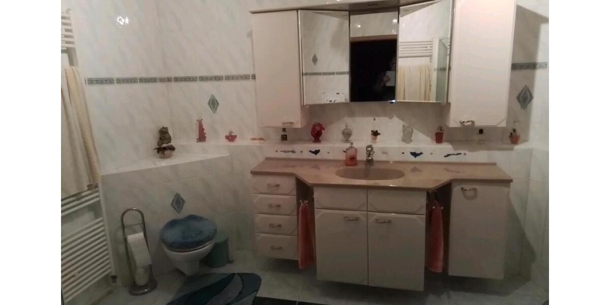 Doppelhaushälfte Neuenkirchen - 7 Zimmer, 277 m&sup2;, 430.000&euro; | Angebot:25316736