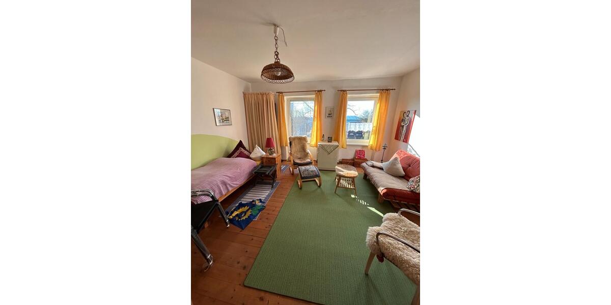 Mehrfamilienhaus, Wohnhaus Kröslin - 7 Zimmer, 243 m&sup2;, 395.000&euro; | Angebot:26227119