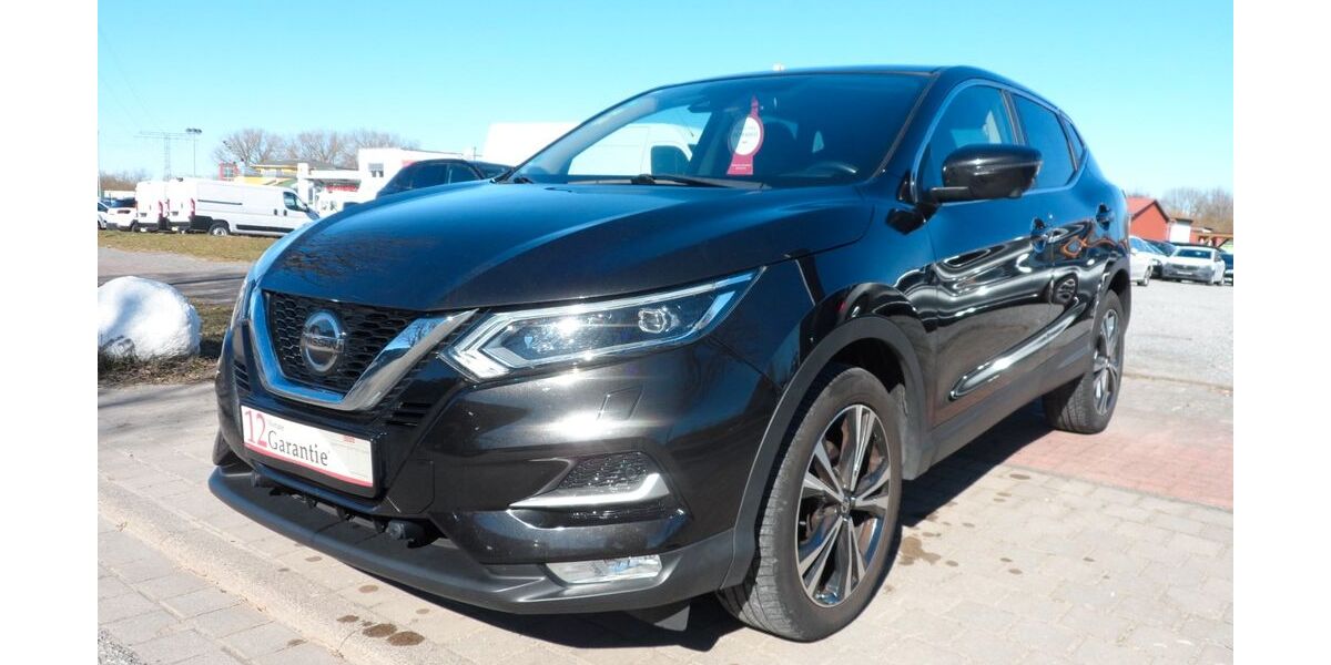 Nissan Qashqai 144.786 km 14.690 &euro; Greifswald 17489