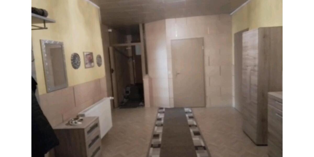 Doppelhaushälfte Neuenkirchen - 7 Zimmer, 277 m&sup2;, 430.000&euro; | Angebot:25316736