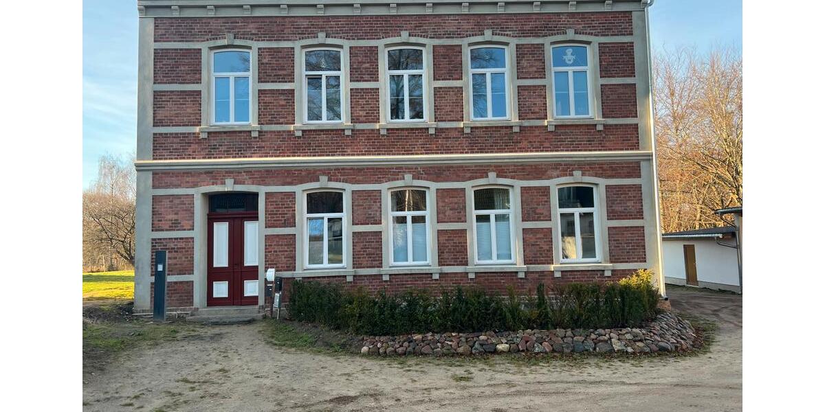 Dachgeschoßwohnung Putbus - 3 Zimmer, 104 m&sup2;, 1.250&euro; | Angebot:23246235