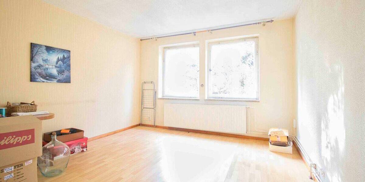 Doppelhaushälfte Züssow - 7 Zimmer, 183 m&sup2;, 195.000&euro; | Angebot:26043484