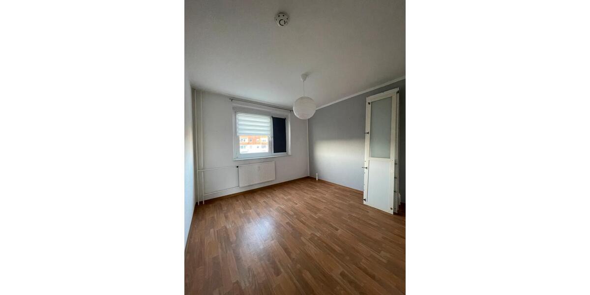 Etagenwohnung Greifswald Groß Schönwalde - 2 Zimmer, 12 m&sup2;, 380&euro; | Angebot:25145881