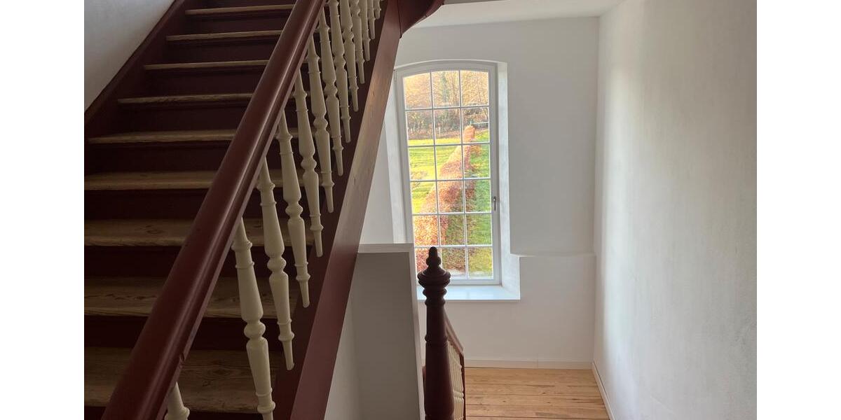 Dachgeschoßwohnung Putbus - 3 Zimmer, 104 m&sup2;, 1.250&euro; | Angebot:23246235