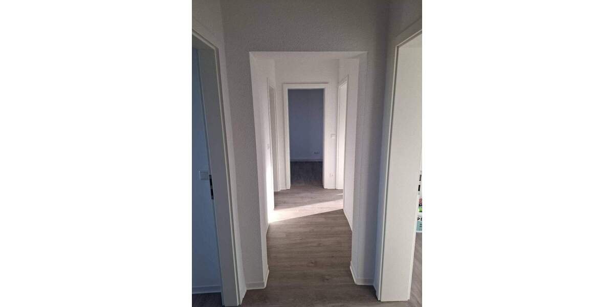 Etagenwohnung Gustow - 3 Zimmer, 63 m&sup2;, 413&euro; | Angebot:25747296