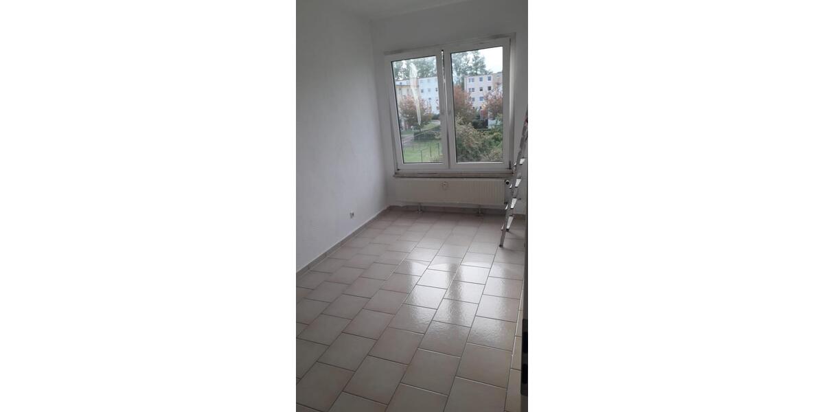 Etagenwohnung Grimmen - 1 Zimmer, 25 m&sup2;, 220&euro; | Angebot:24769425