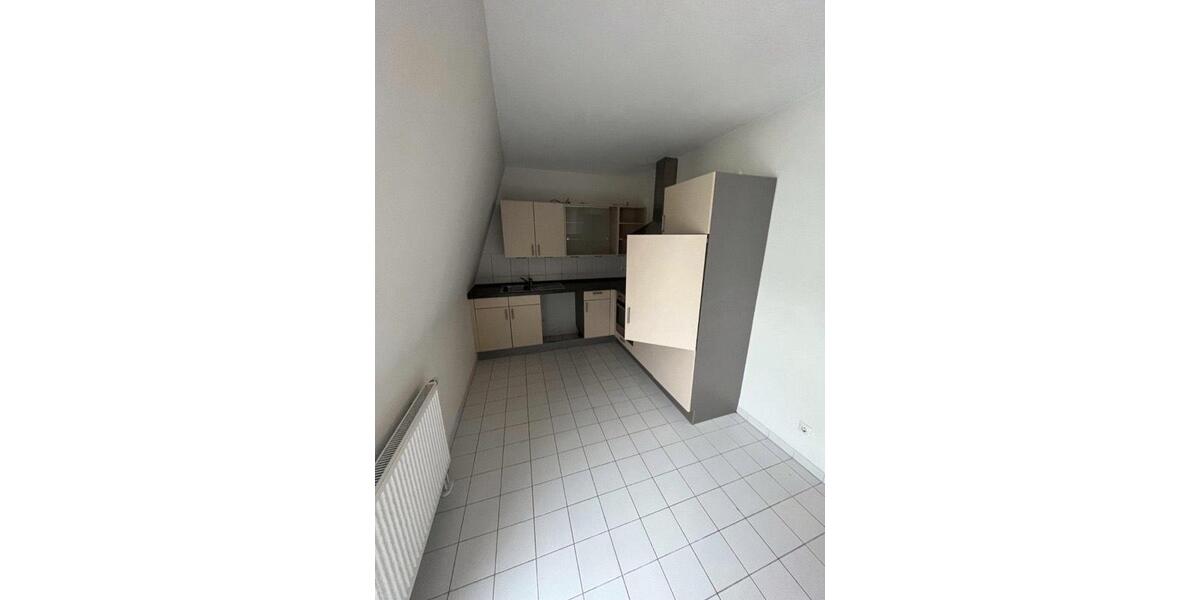 Dachgeschoßwohnung Greifswald - 3 Zimmer, 83 m&sup2;, 850&euro; | Angebot:27721606