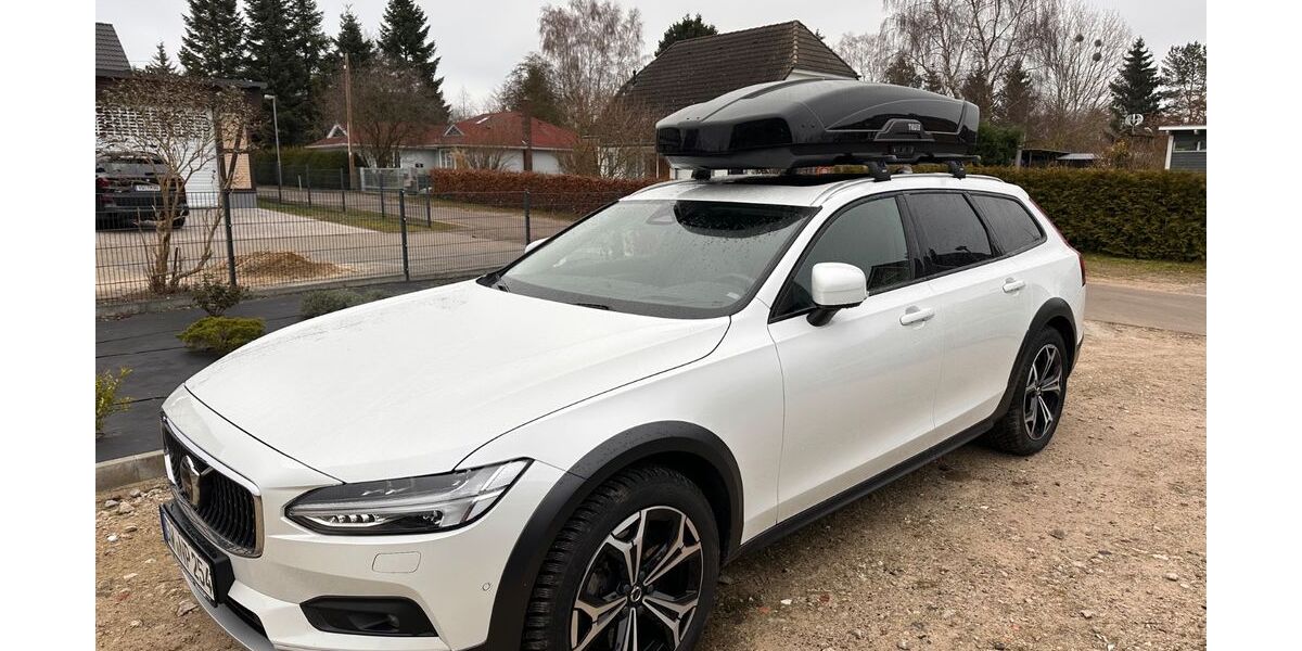 Volvo V90 Cross Country 42.000 km 49.900 &euro; Weitenhagen 17498