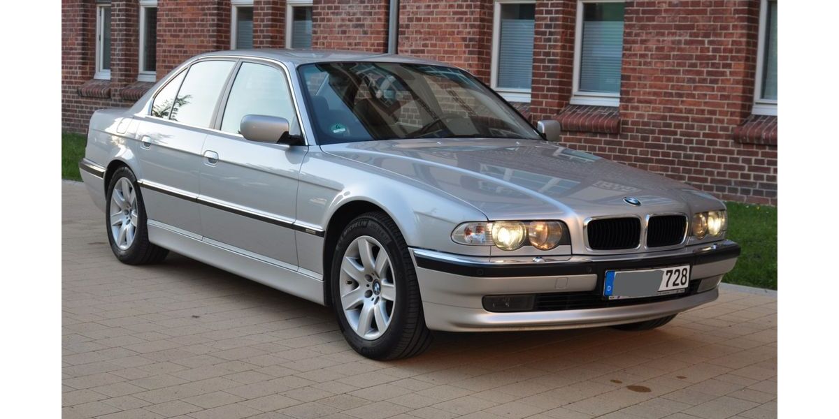 BMW 728 380.000 km 13.900 &euro; Greifswald 17489