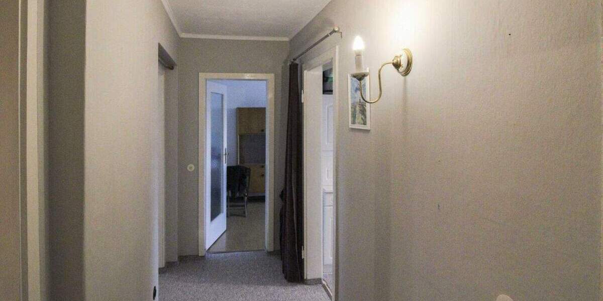 Etagenwohnung Süderholz Zarnewanz - 6 Zimmer, 120 m&sup2;, 129.000&euro; | Angebot:25878836