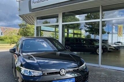 VW Passat Variant 1.501 km 48.990 &euro; Grimmen 18507