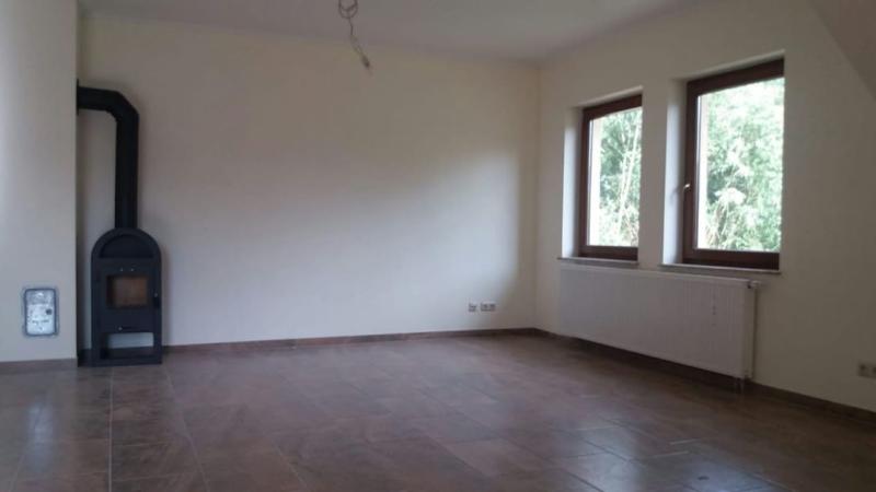 ObjNr:19649 - Freistehendes Zweifamilienhaus mit großem Grundstück und Garage - Zweifamilienhaus Loissin | Angebot:19556212