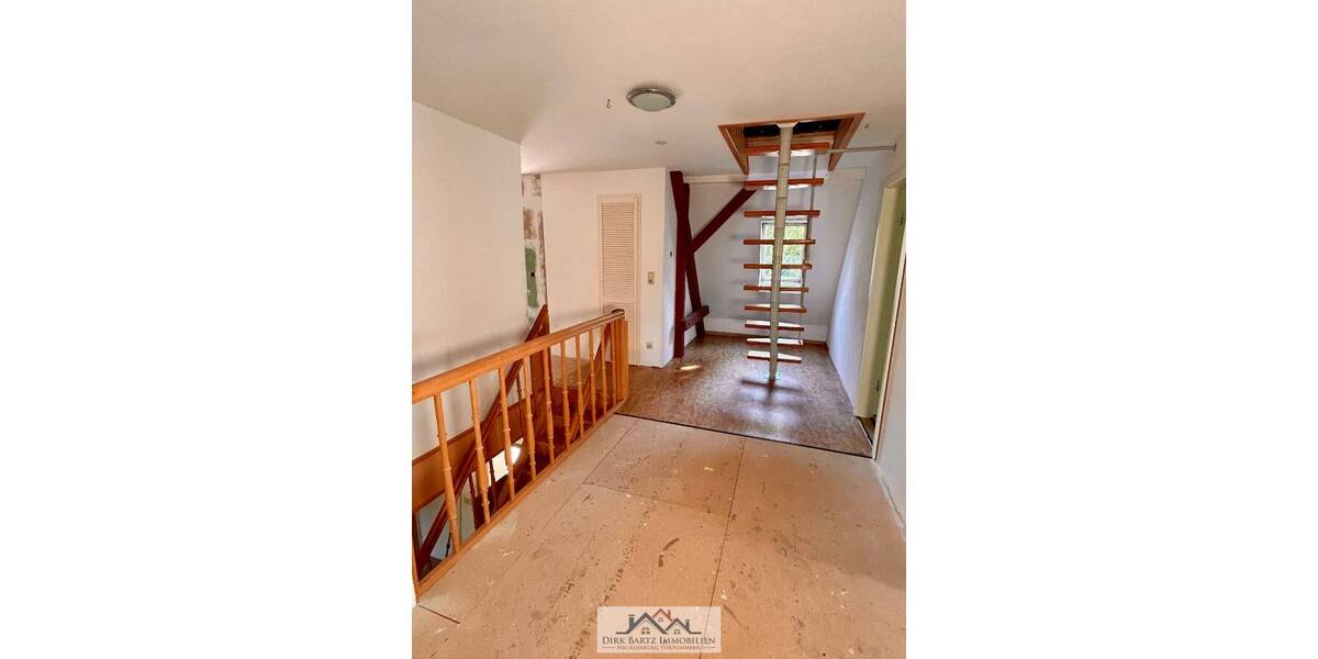 Bauernhaus, Landhaus Loitz Nielitz - 9 Zimmer, 230 m&sup2;, 179.000&euro; | Angebot:25670300