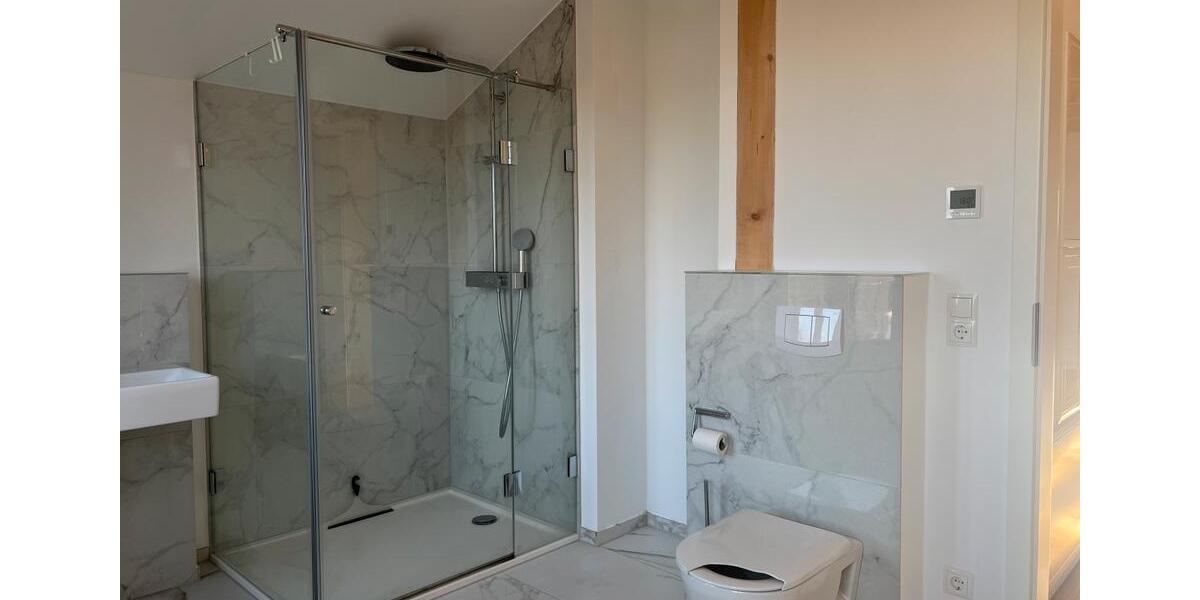 Dachgeschoßwohnung Putbus - 3 Zimmer, 104 m&sup2;, 1.250&euro; | Angebot:23246235