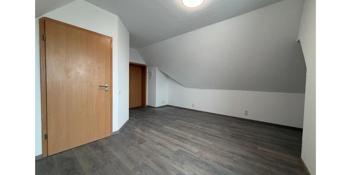 Dachgeschoßwohnung Greifswald - 1 Zimmer, 20 m&sup2;, 490&euro; | Angebot:25183336