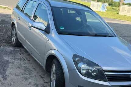 Opel Astra 196.890 km 2.500 &euro; Grimmen 18507