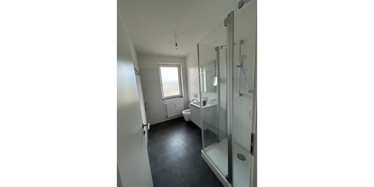 Erdgeschoßwohnung Lubmin - 4 Zimmer, 109 m&sup2;, 1.145&euro; | Angebot:25710946