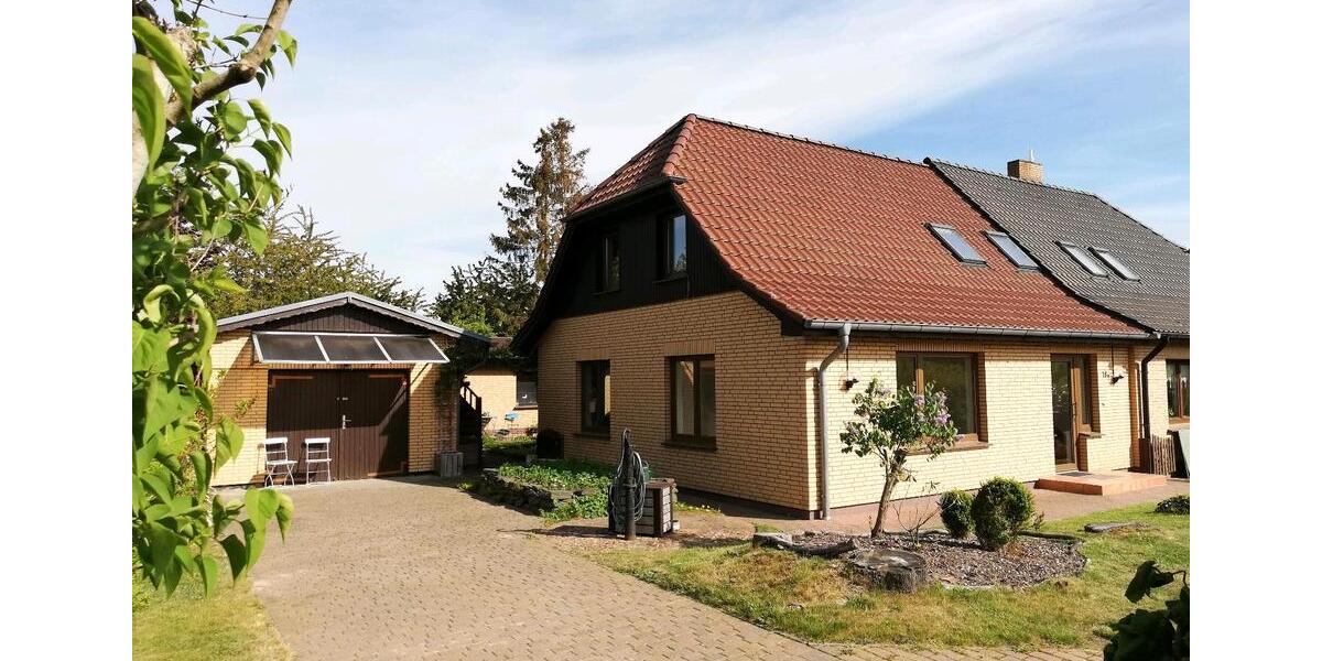 Doppelhaushälfte Neuenkirchen - 2 Zimmer, 95 m&sup2;, 1.350&euro; | Angebot:26581926