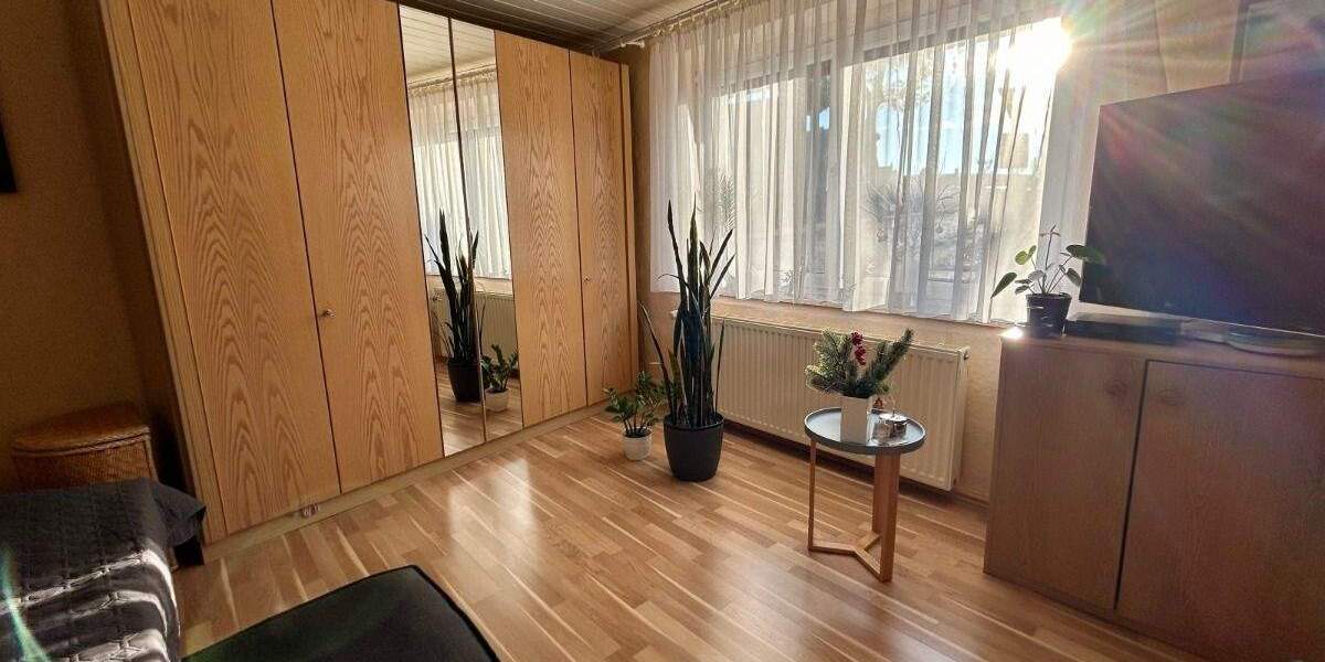 Einfamilienhaus Loitz - 4 Zimmer, 120 m&sup2;, 120.000&euro; | Angebot:25675942