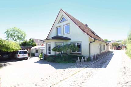 Haus Garz/Rügen Rügen - 5 Zimmer, 204 m&sup2;, 349.000&euro; | Angebot:27192361