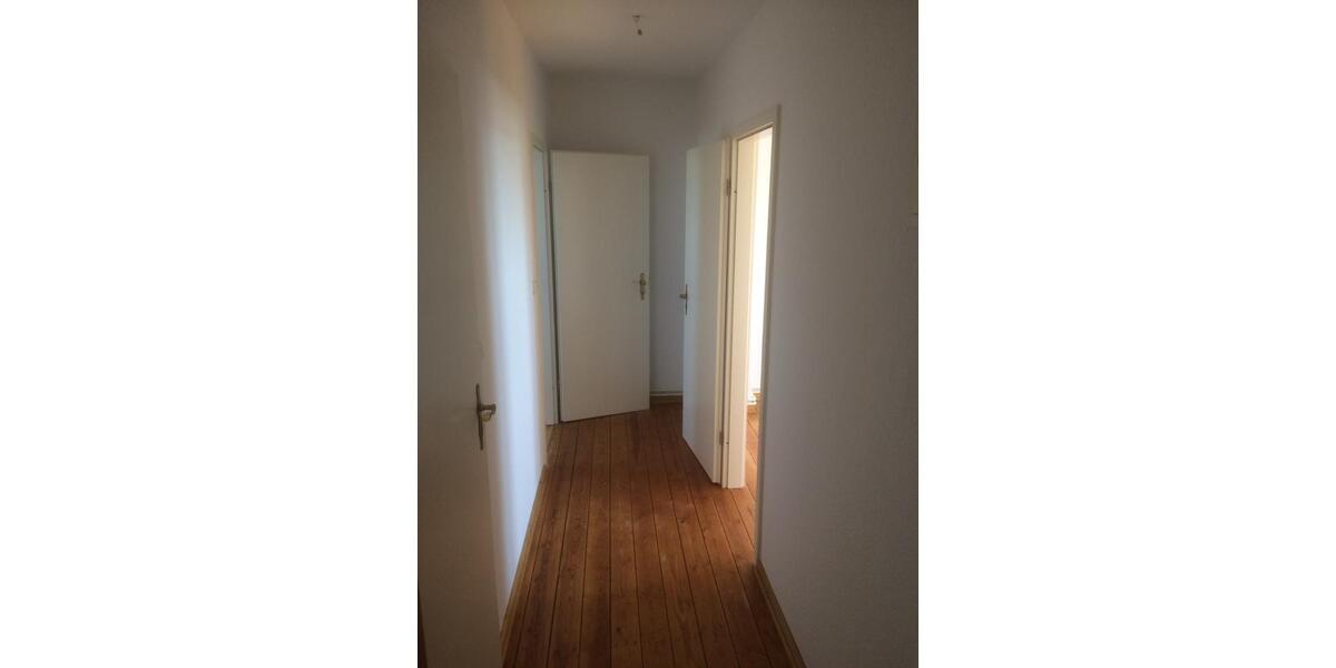 Dachgeschoßwohnung Jarmen - 2 Zimmer, 48 m&sup2;, 550&euro; | Angebot:25873753