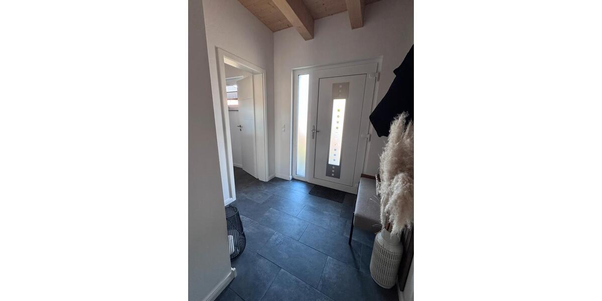 Doppelhaushälfte Samtens - 5 Zimmer, 135 m&sup2;, 1.350&euro; | Angebot:27674528
