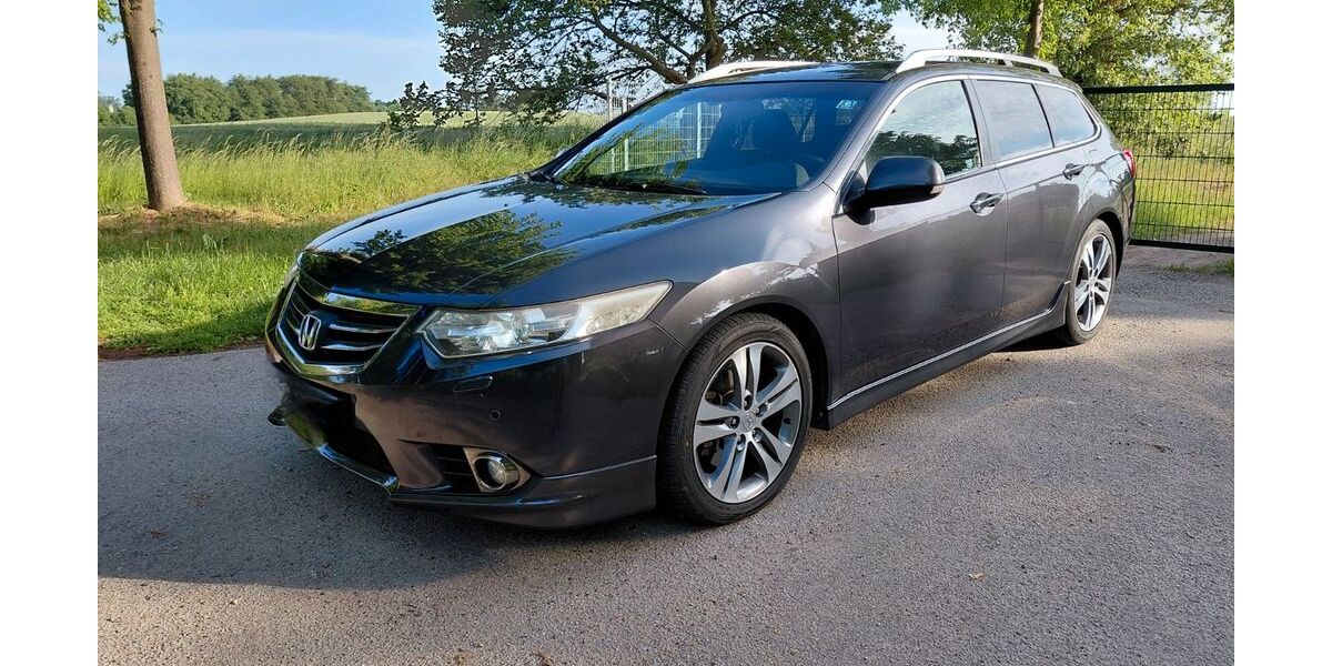 Honda Accord 255.000 km 6.400 &euro; Sundhagen 18519